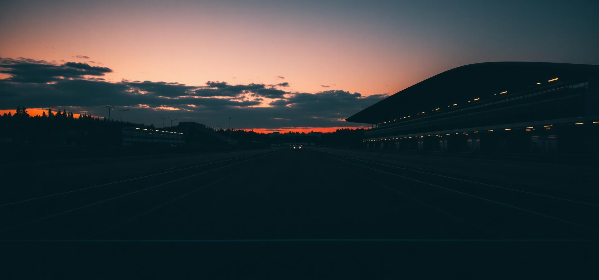 Hampton Downs main straight at dusk